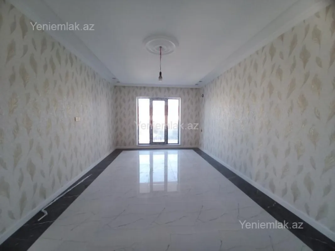 Satılır 6 otaqlı həyət evi 250 m²