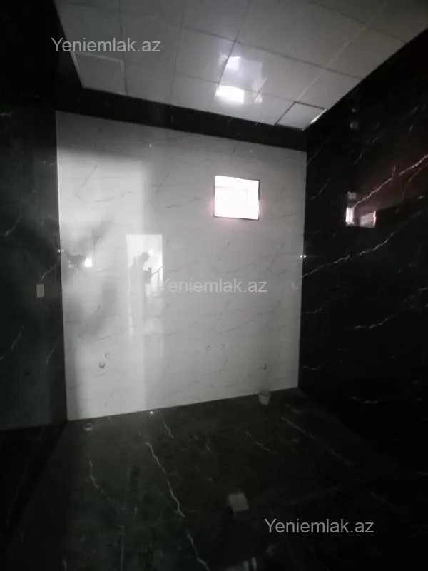 Satılır 6 otaqlı həyət evi 250 m²