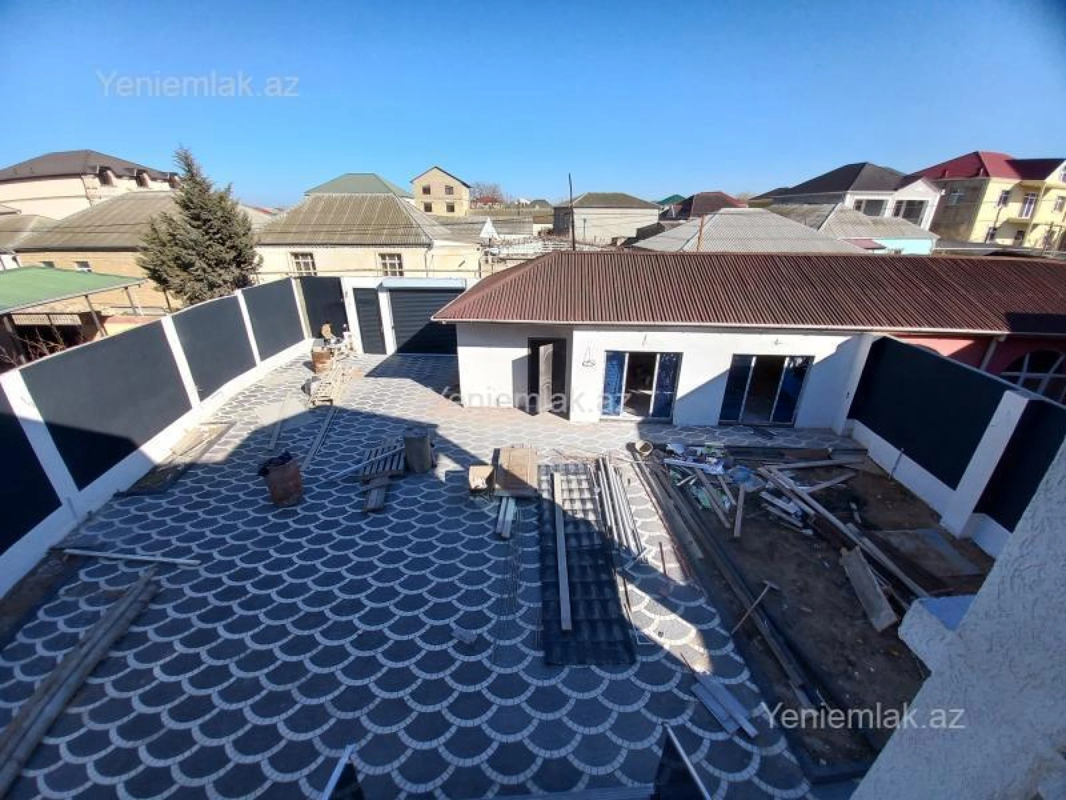 Satılır 6 otaqlı həyət evi 250 m²