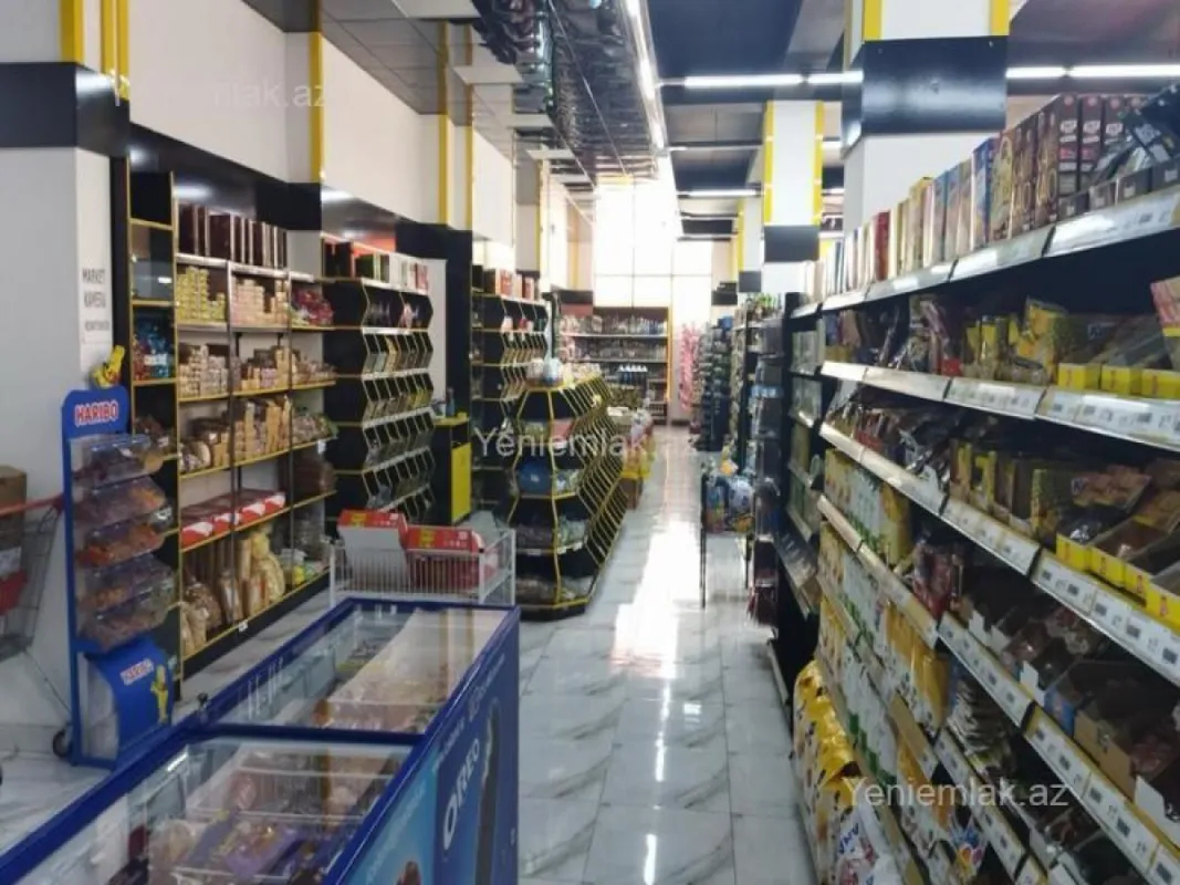 Satılır 4 otaqlı obyekt 300 m²