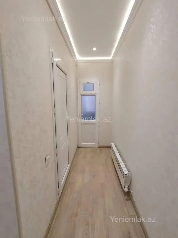 Satılır 4 otaqlı köhnə tikili 88 m²