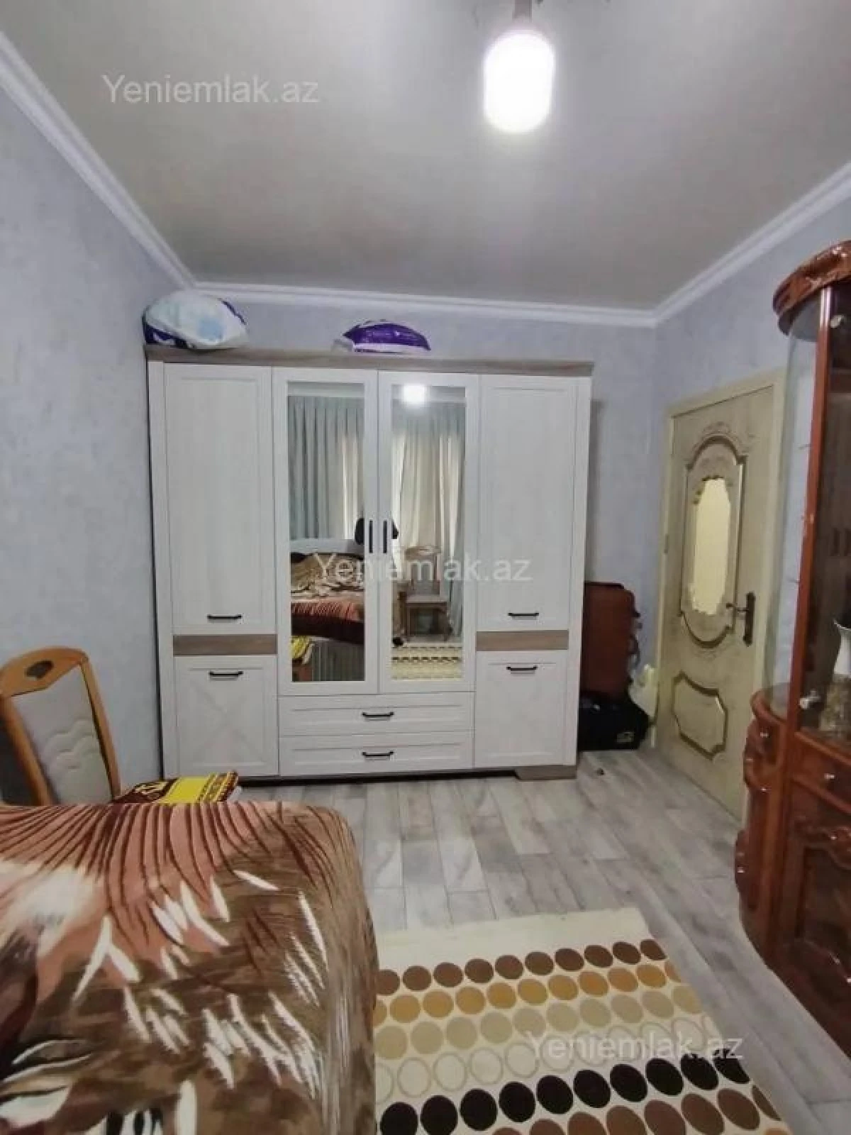 Satılır 4 otaqlı köhnə tikili 88 m²