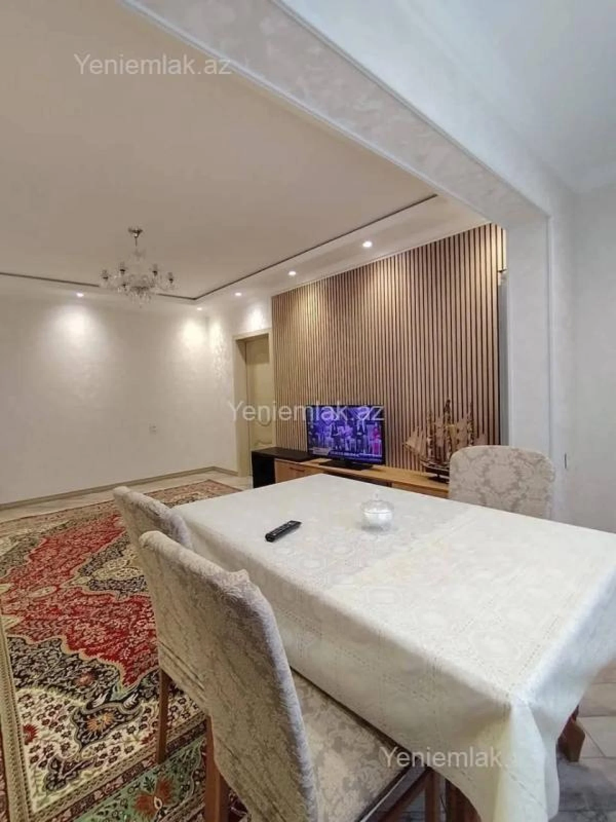 Satılır 4 otaqlı köhnə tikili 88 m²