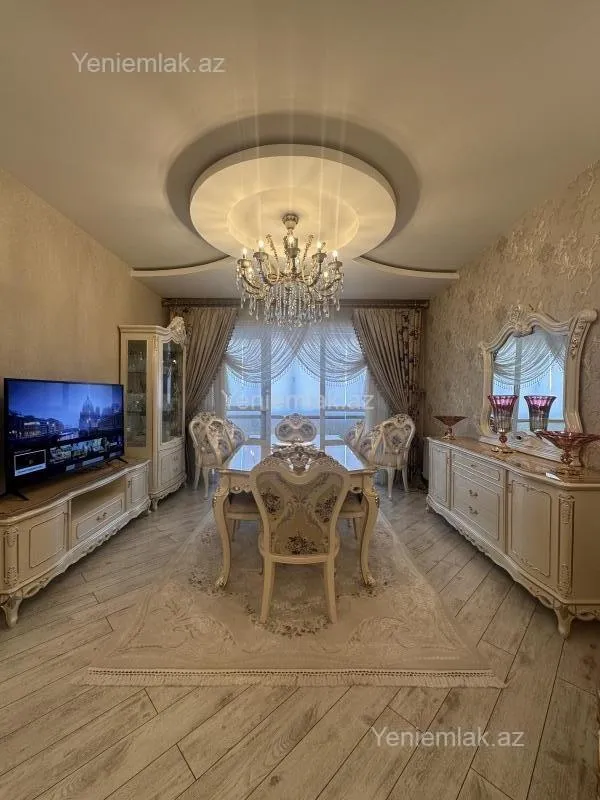 Satılır 4 otaqlı yeni tikili 150 m²