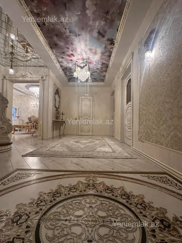 Satılır 4 otaqlı yeni tikili 150 m²