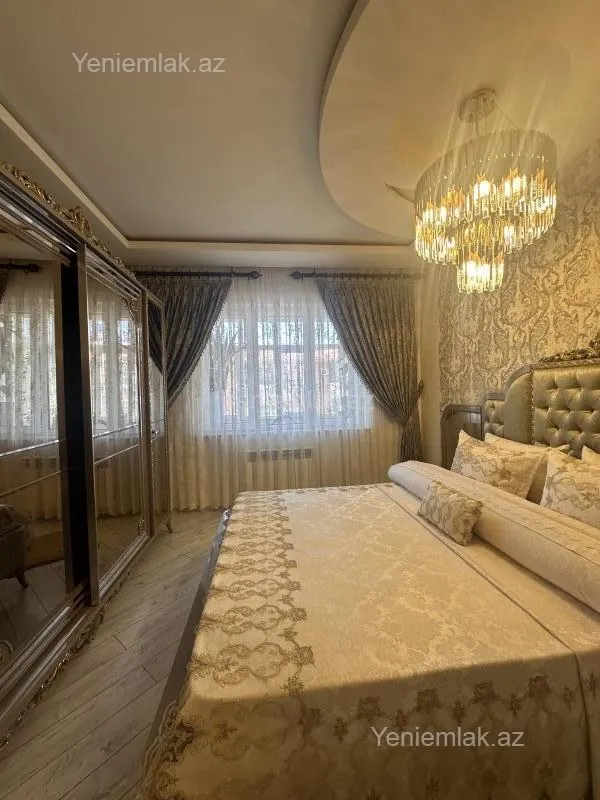 Satılır 4 otaqlı yeni tikili 150 m²