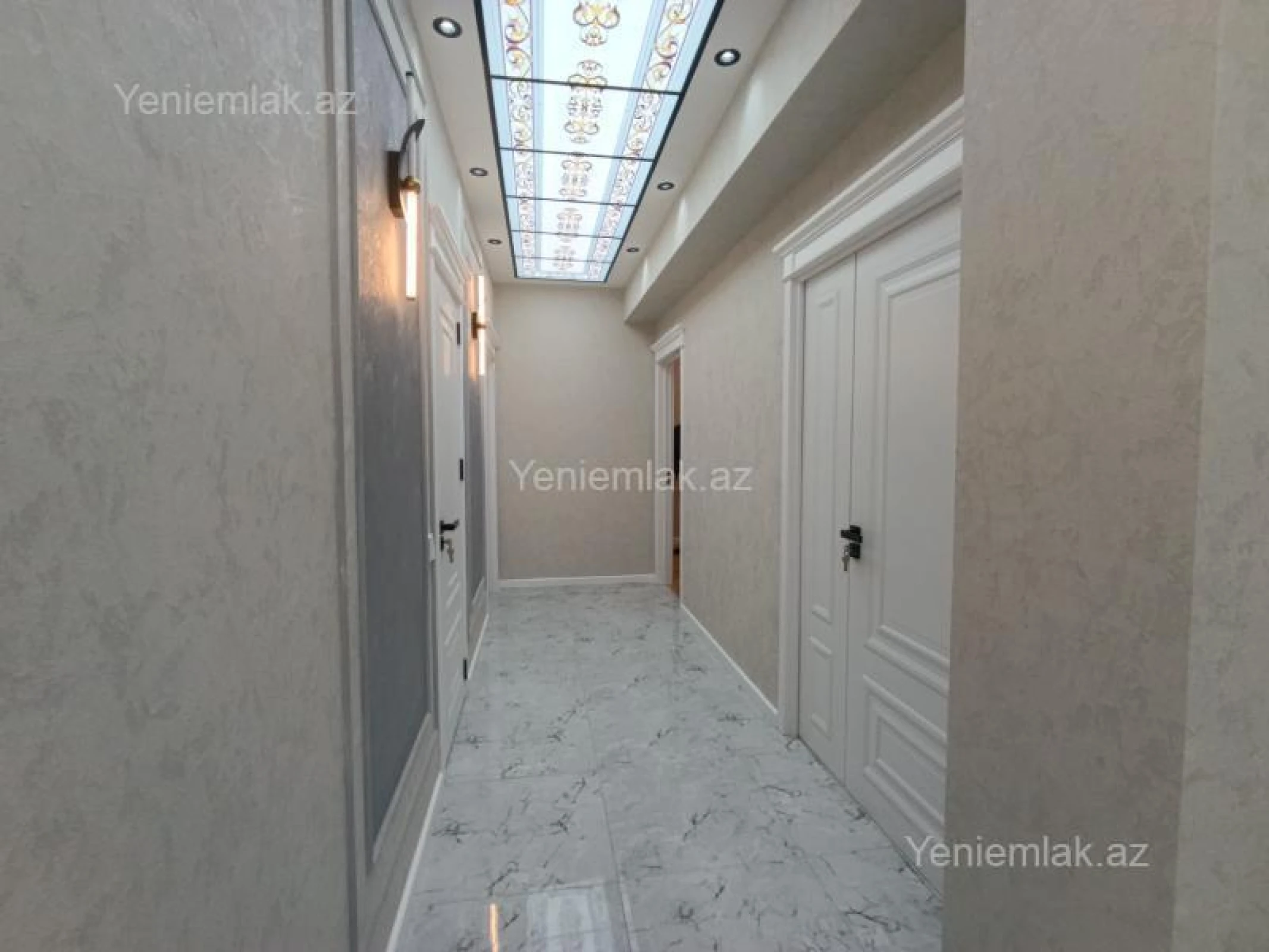 Satılır 4 otaqlı yeni tikili 155 m²