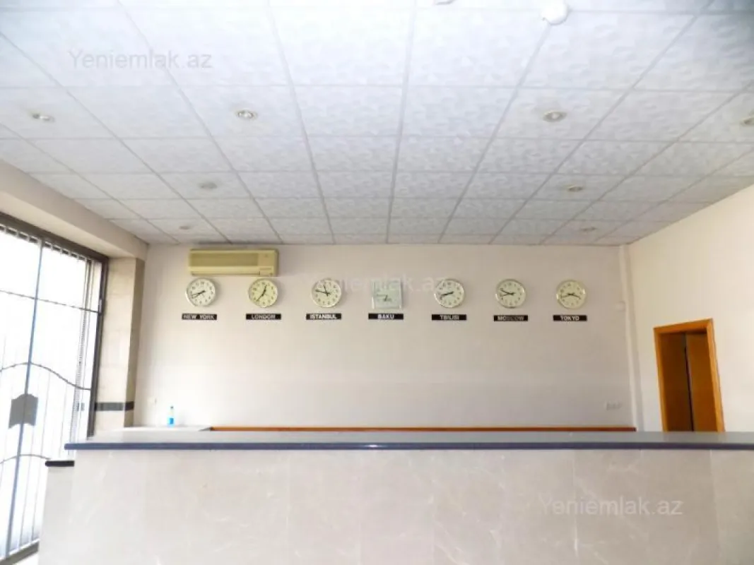 Satılır 15 otaqlı obyekt 650 m²