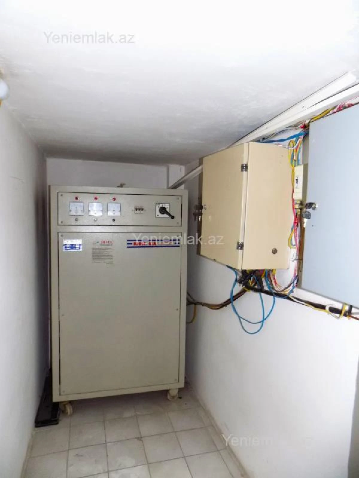 Satılır 15 otaqlı obyekt 650 m²