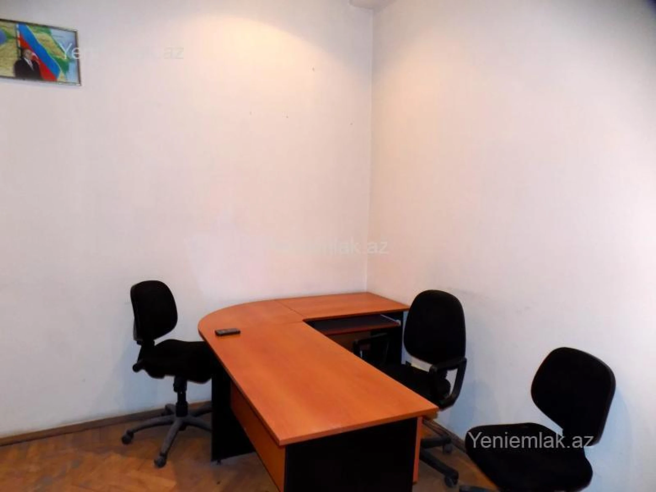 Satılır 15 otaqlı obyekt 650 m²