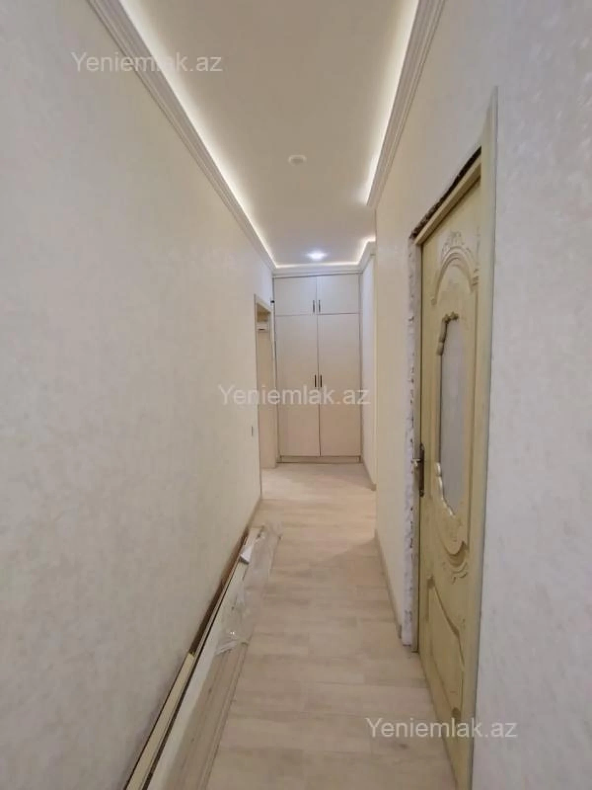 Satılır 4 otaqlı köhnə tikili 84 m²