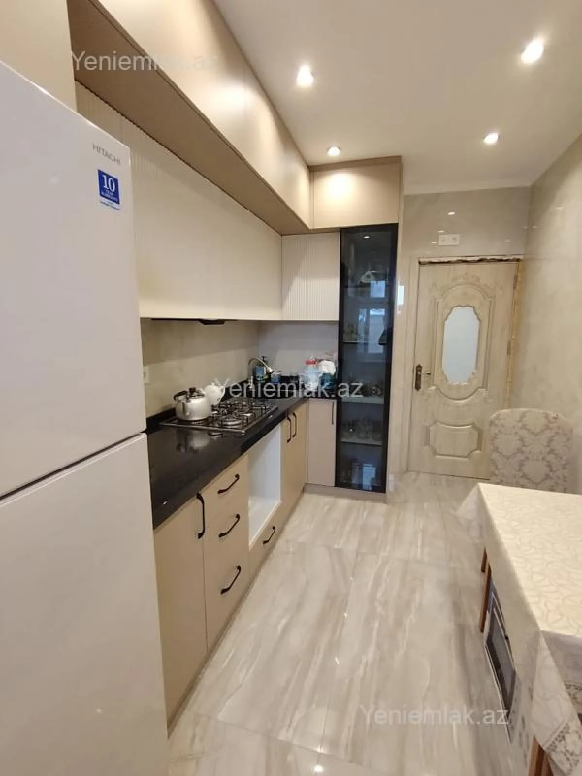 Satılır 4 otaqlı köhnə tikili 84 m²