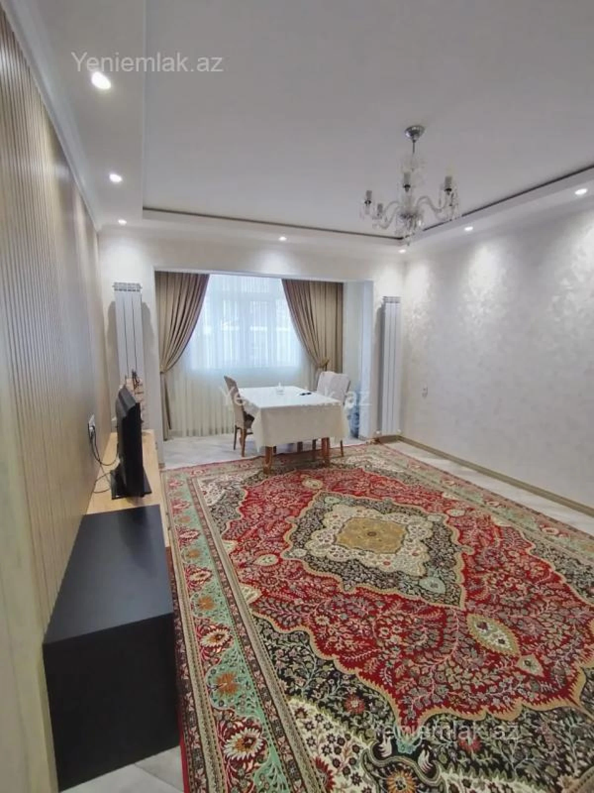 Satılır 4 otaqlı köhnə tikili 84 m²