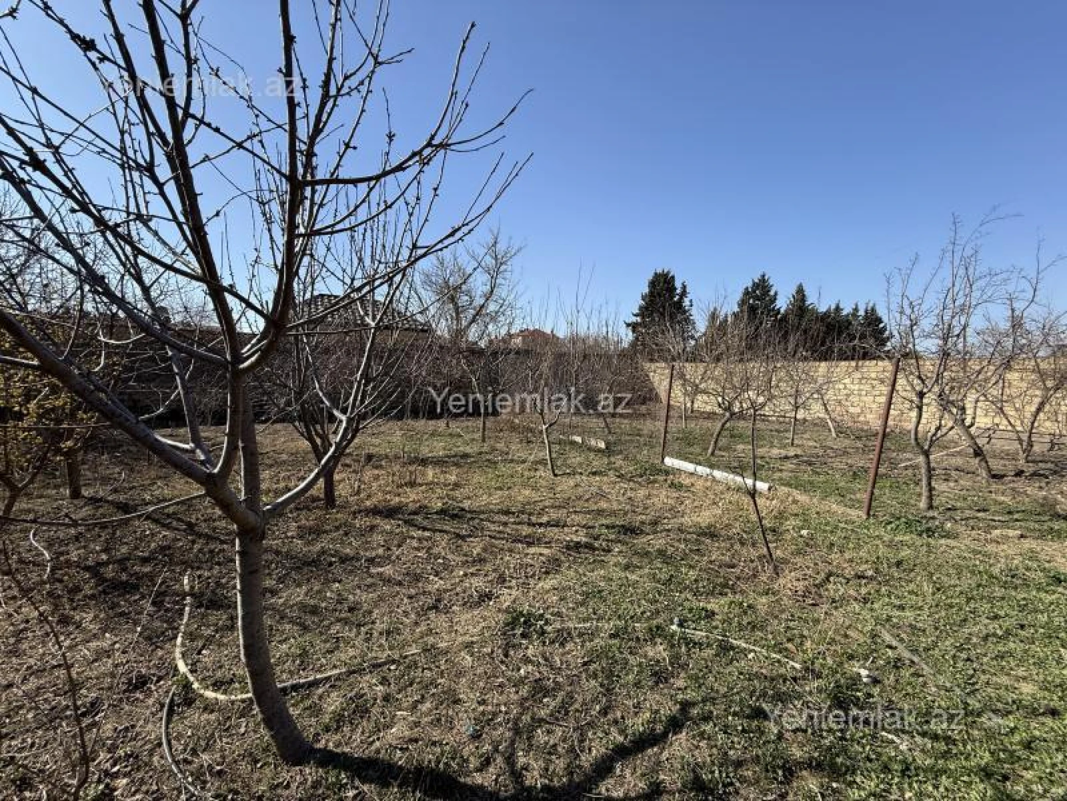 Satılır 5 otaqlı həyət evi 250 m²