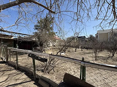 Satılır 6 otaqlı həyət evi 200 m²