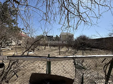 Satılır 6 otaqlı həyət evi 200 m²