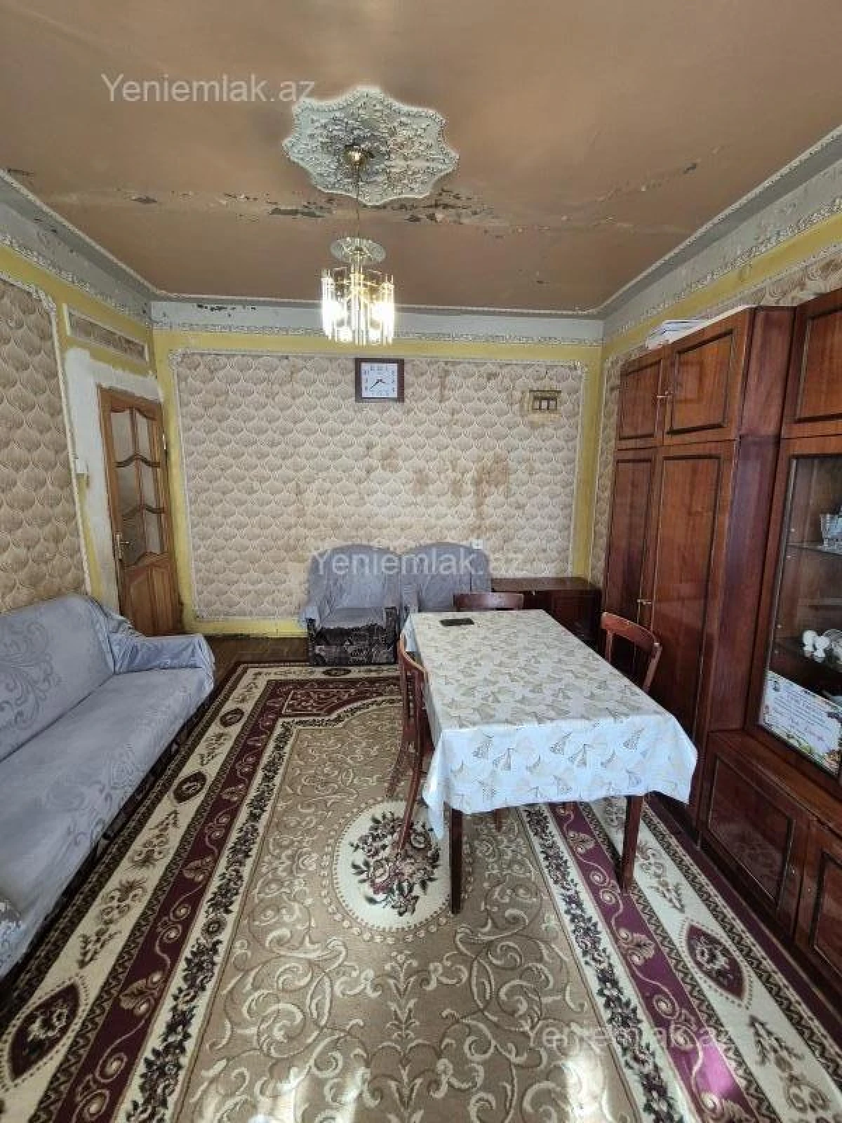 Satılır 4 otaqlı köhnə tikili 88 m²