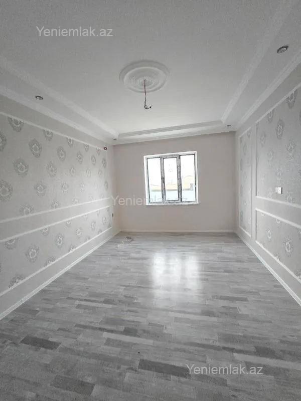 Satılır 4 otaqlı həyət evi 130 m²