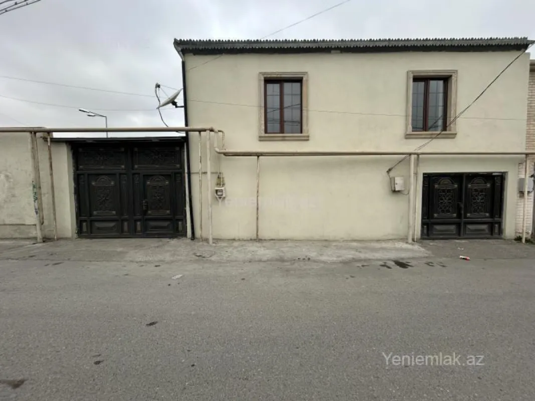Satılır 4 otaqlı həyət evi 130 m²