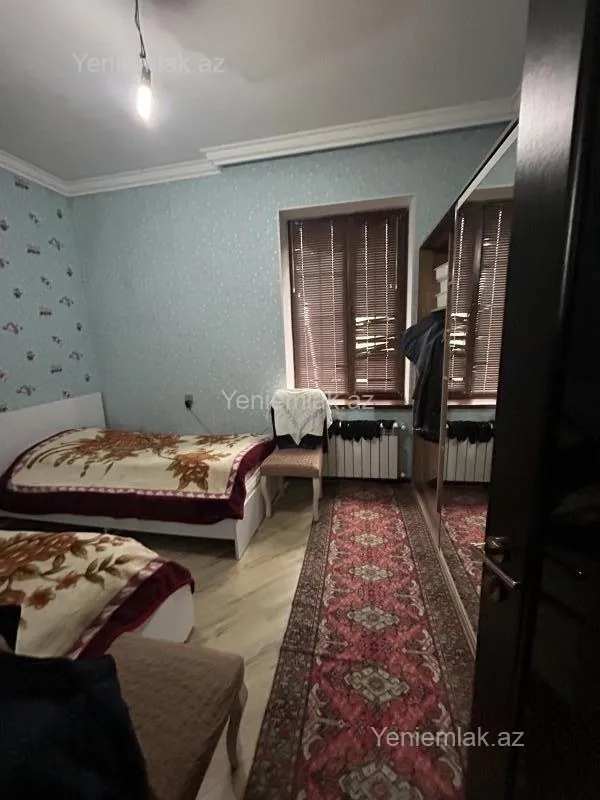 Satılır 4 otaqlı həyət evi 130 m²