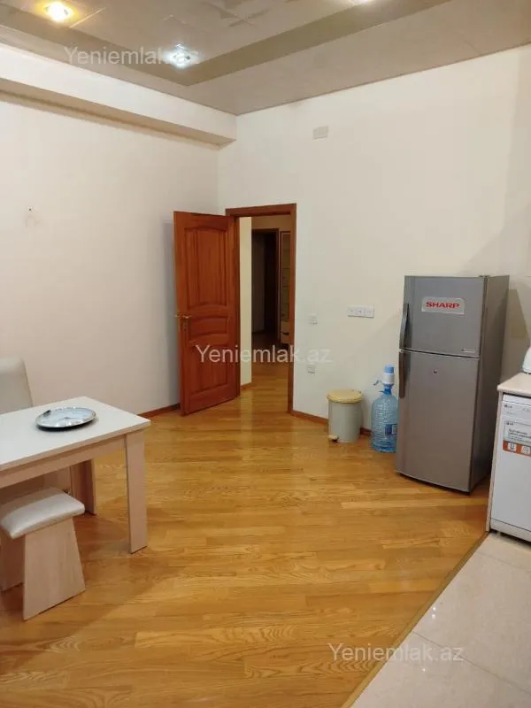 Satılır 3 otaqlı yeni tikili 140 m²