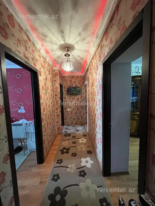 Satılır 3 otaqlı köhnə tikili 80 m²