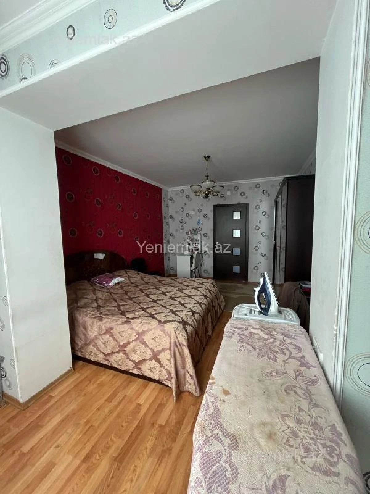 Satılır 3 otaqlı köhnə tikili 80 m²
