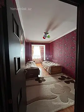 Satılır 3 otaqlı köhnə tikili 80 m²