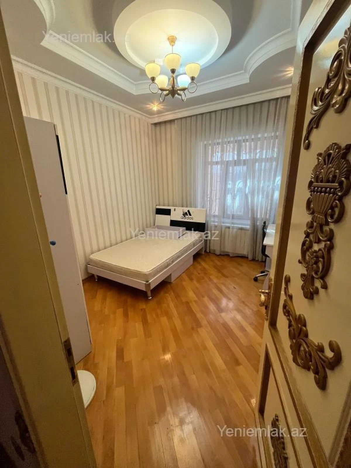 Satılır 7 otaqlı həyət evi 440 m²