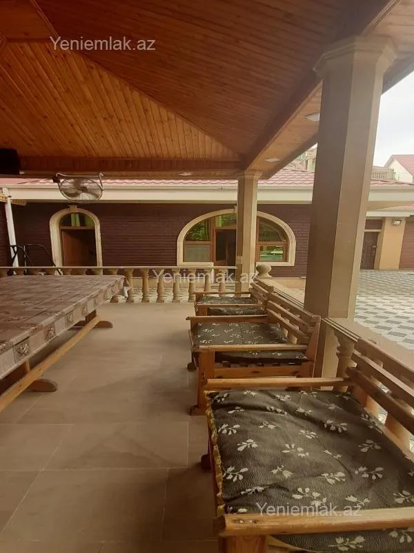 Satılır 7 otaqlı həyət evi 600 m²