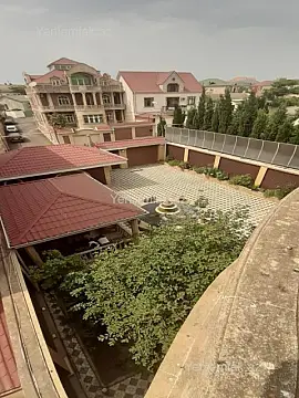 Satılır 7 otaqlı həyət evi 600 m²
