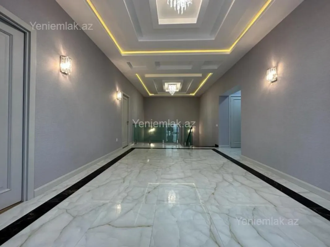 Satılır 7 otaqlı həyət evi 400 m²