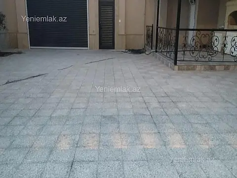 Satılır 6 otaqlı həyət evi 340 m²