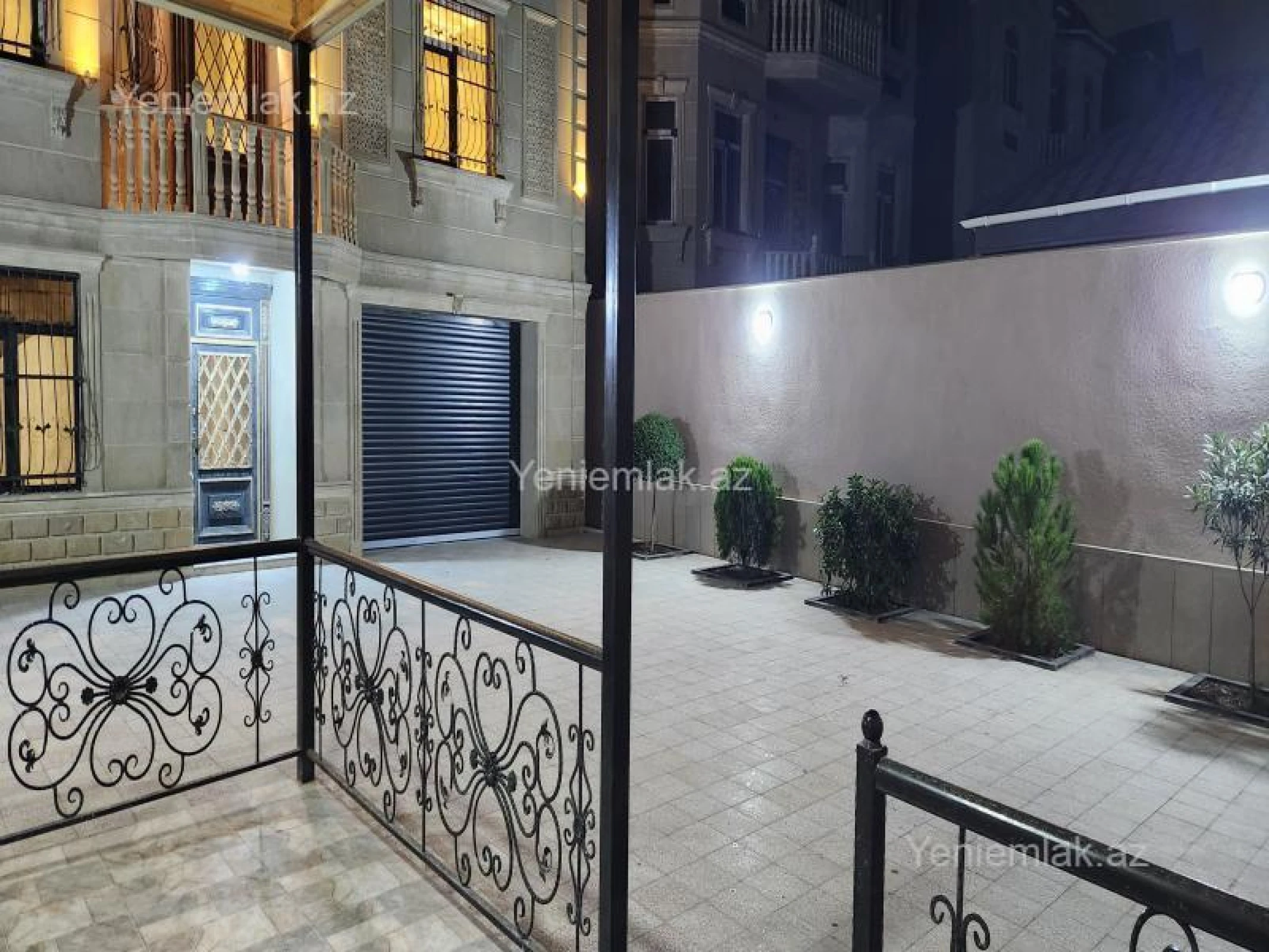 Satılır 6 otaqlı həyət evi 340 m²