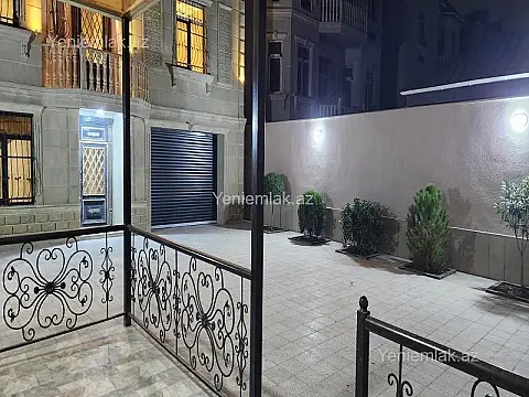 Satılır 6 otaqlı həyət evi 340 m²