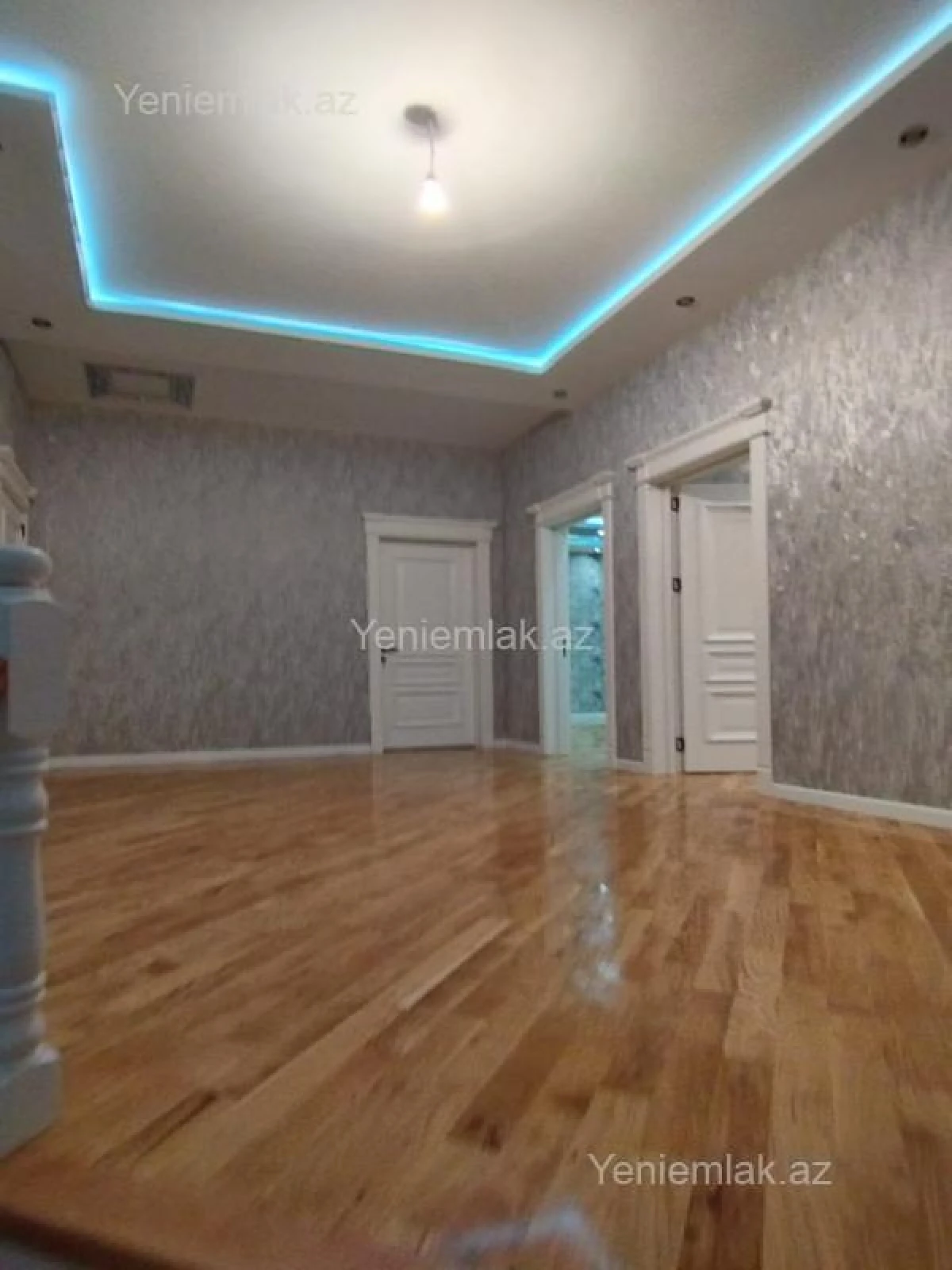 Satılır 6 otaqlı həyət evi 340 m²