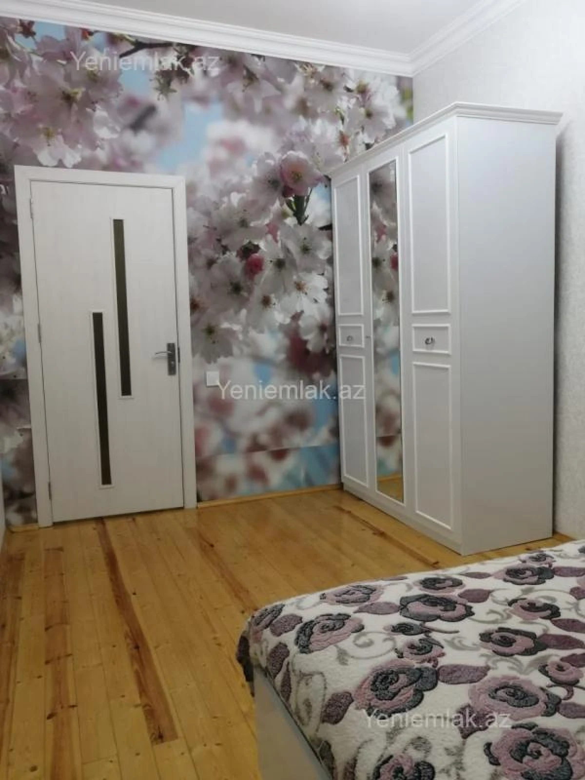 Satılır 4 otaqlı həyət evi 160 m²
