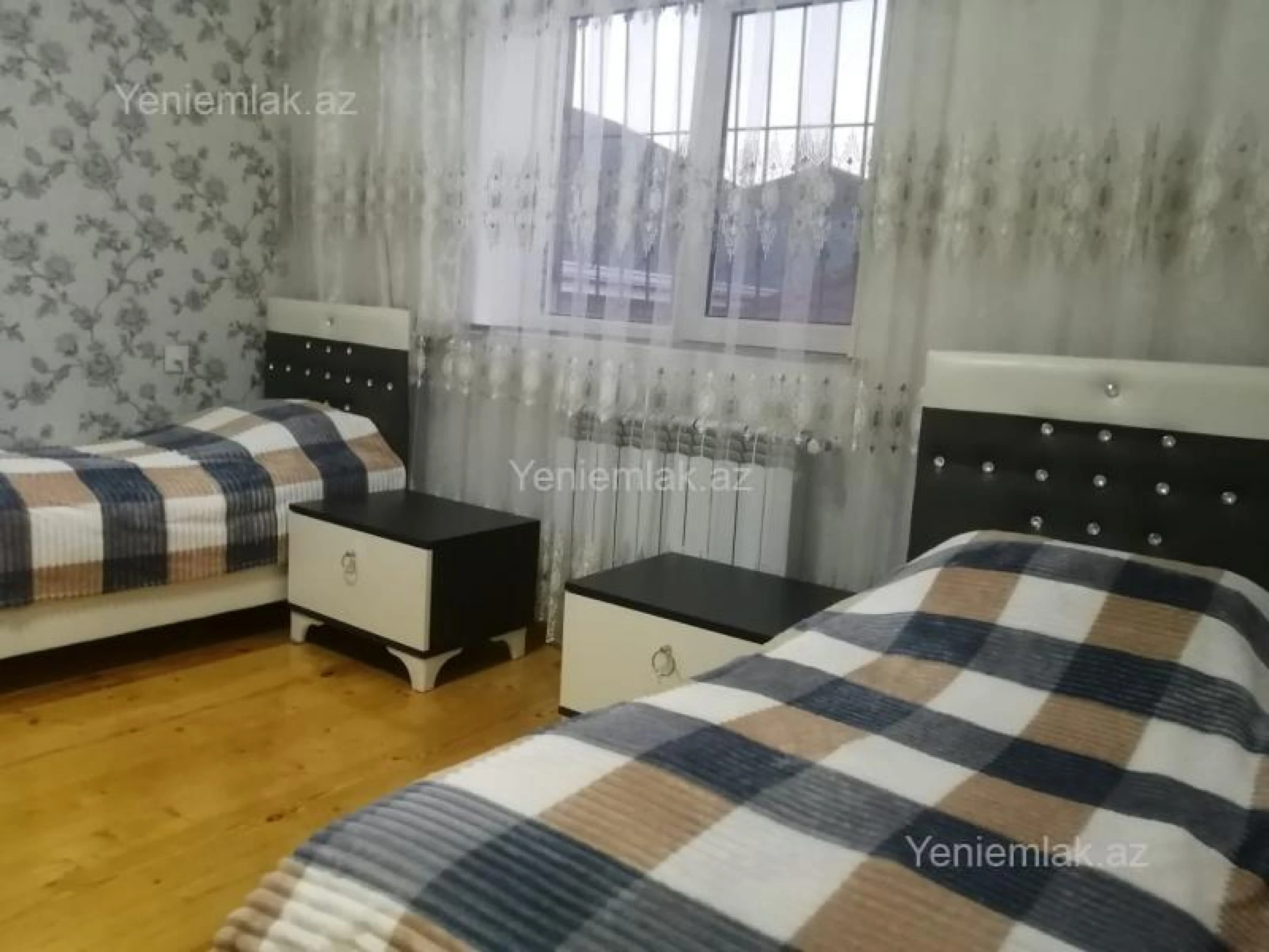 Satılır 4 otaqlı həyət evi 160 m²