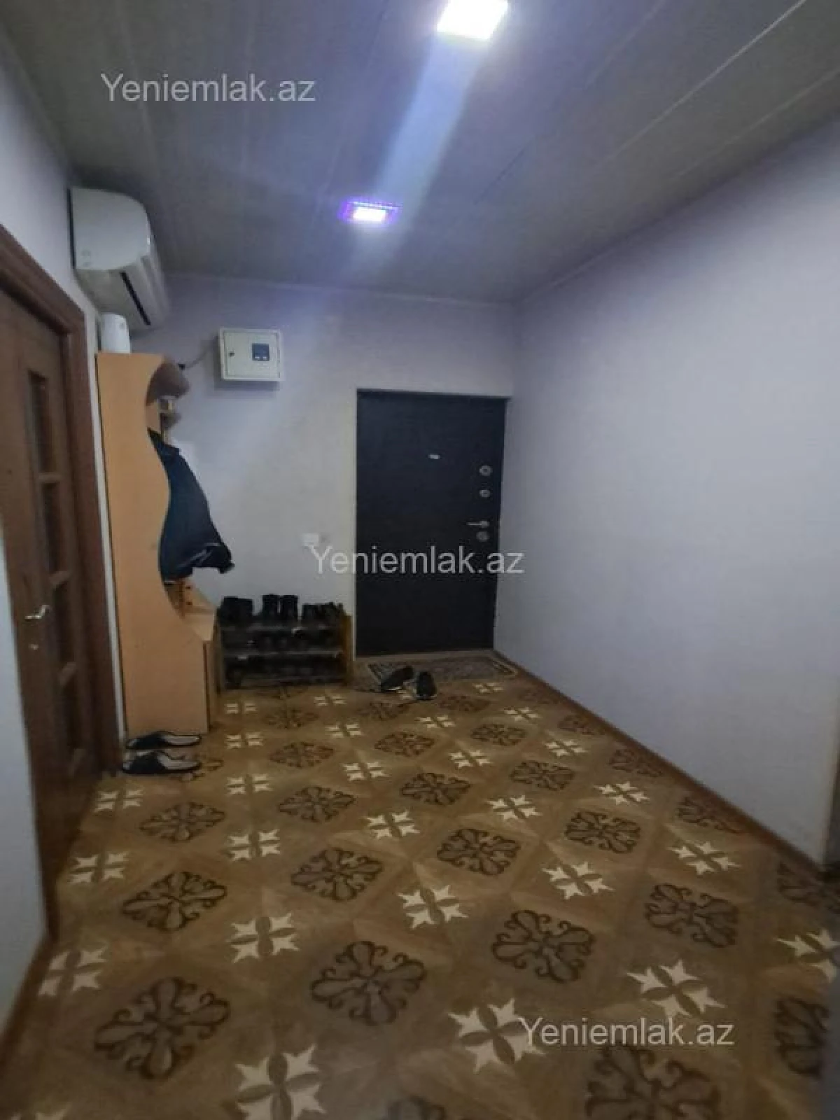 Satılır 5 otaqlı köhnə tikili 120 m²