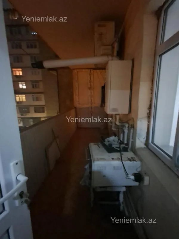 Satılır 5 otaqlı köhnə tikili 120 m²