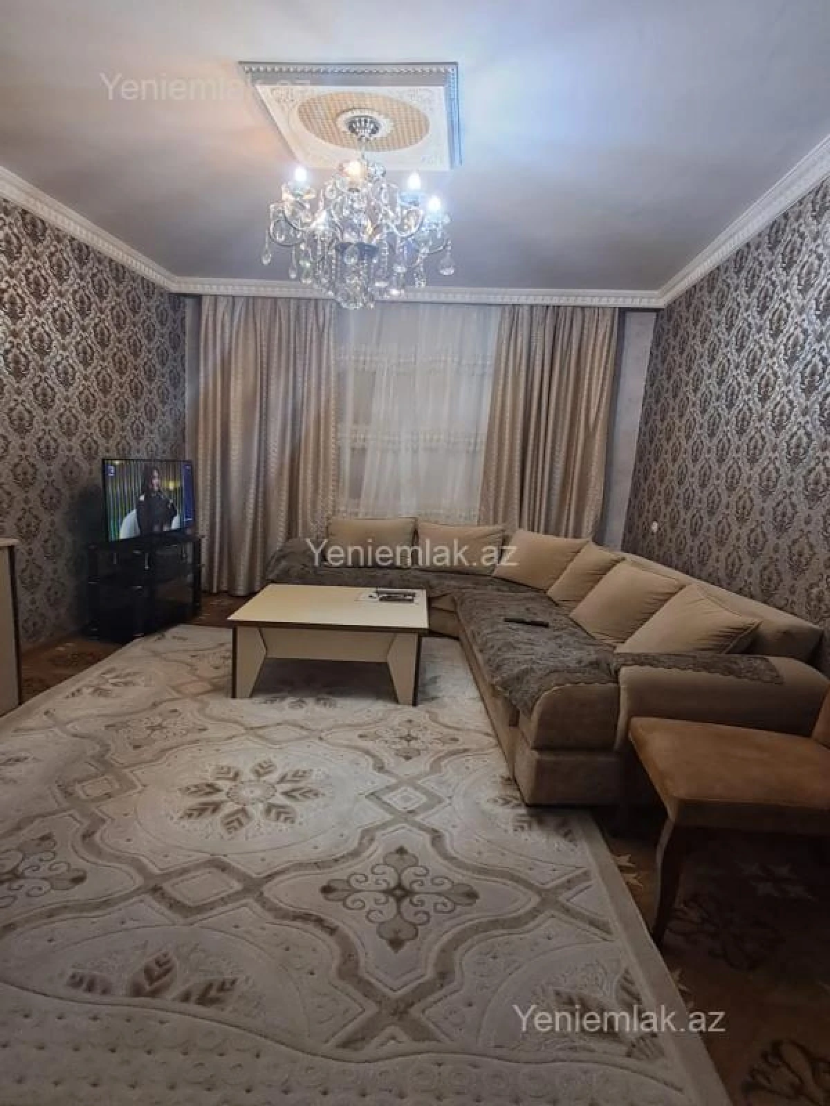 Satılır 5 otaqlı köhnə tikili 120 m²