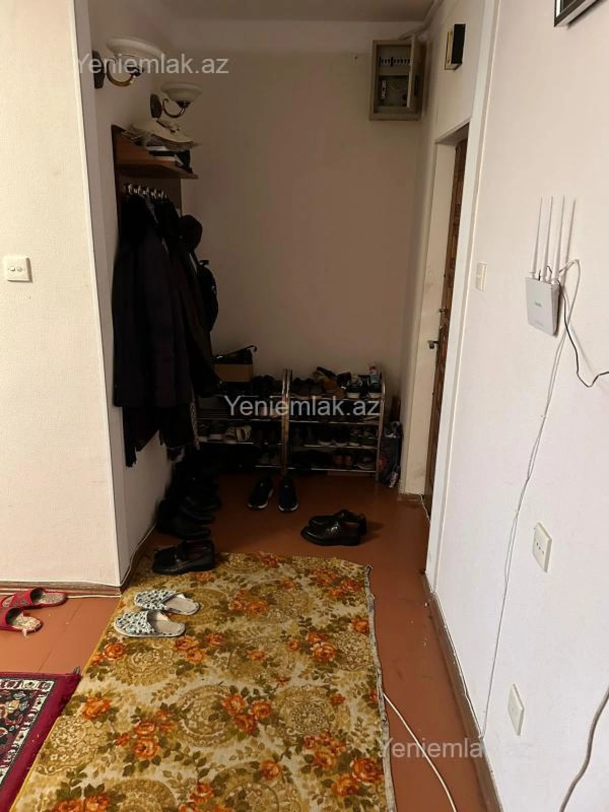 Satılır 5 otaqlı köhnə tikili 130 m²