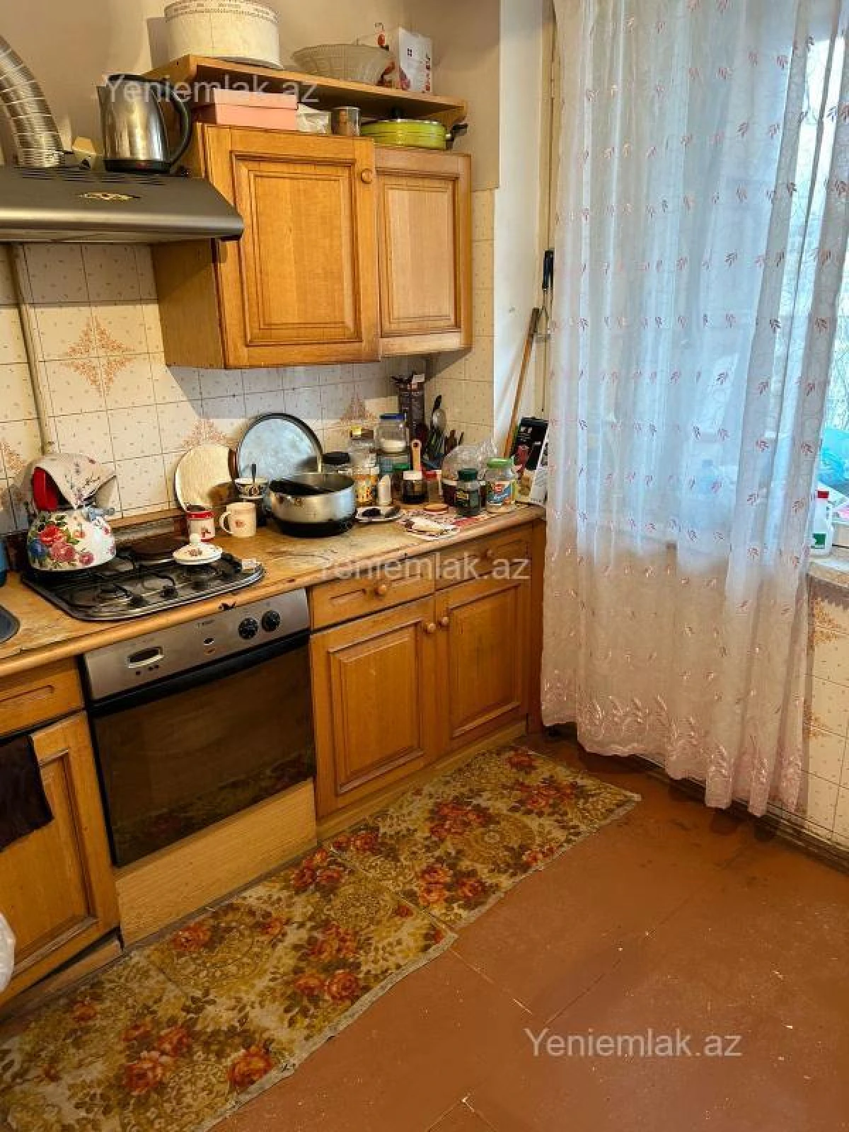 Satılır 5 otaqlı köhnə tikili 130 m²