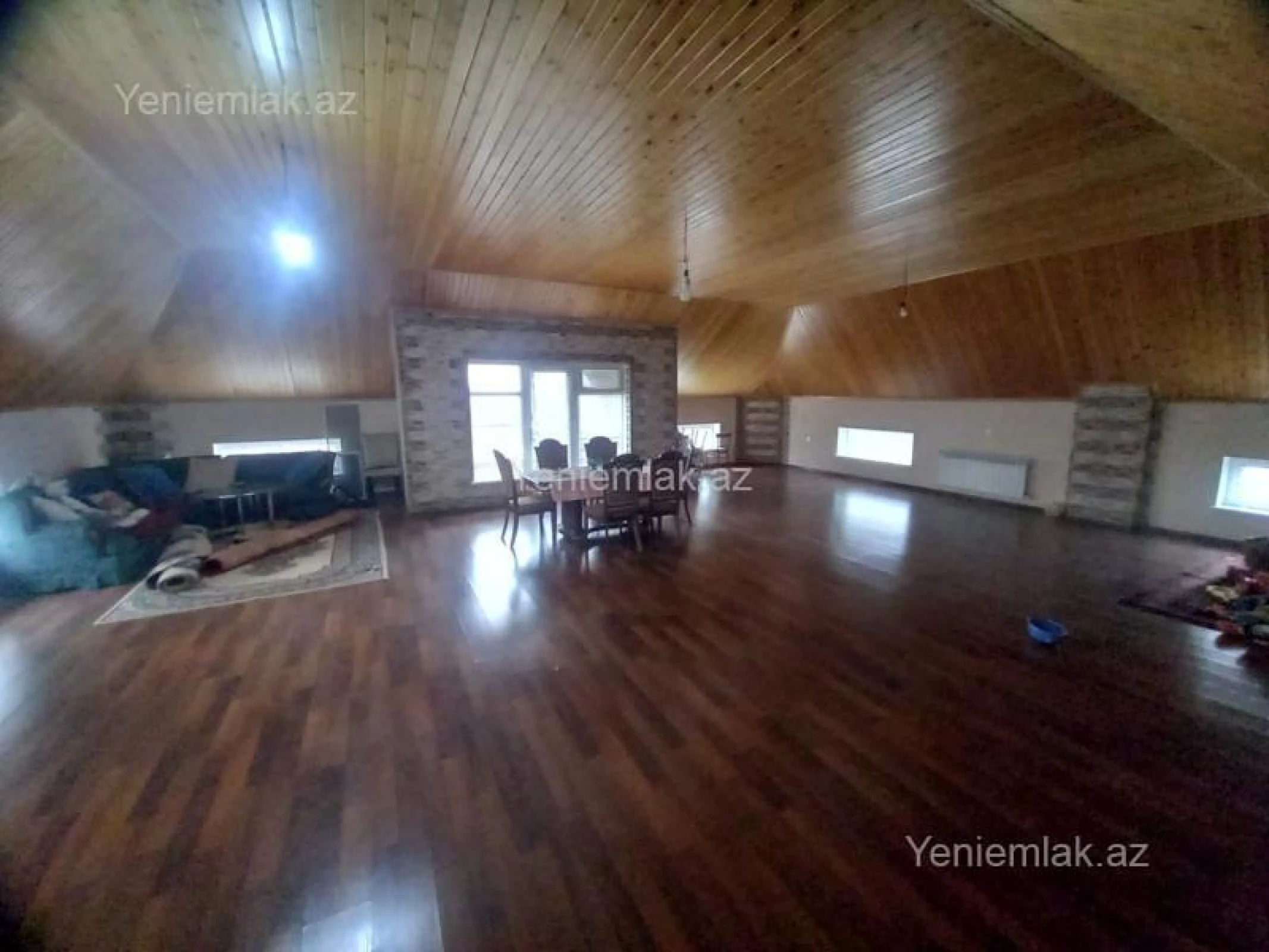 Satılır 6 otaqlı həyət evi 350 m²