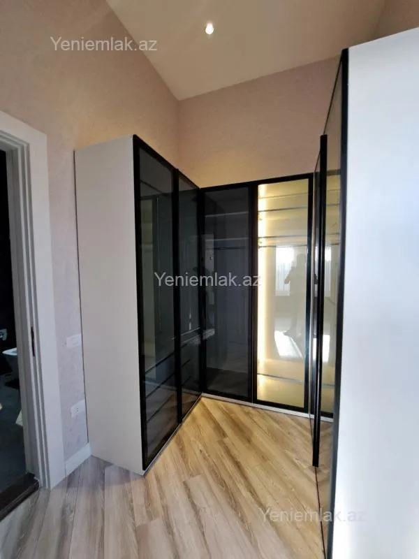 Satılır 4 otaqlı həyət evi 160 m²