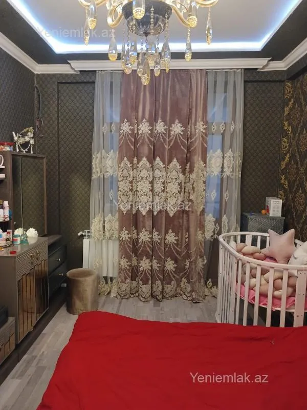 Satılır 2 otaqlı yeni tikili 70 m²