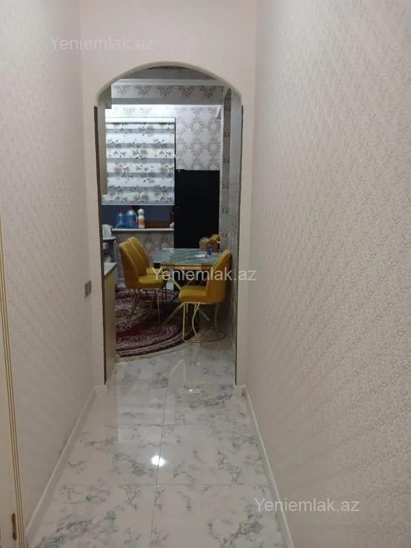 Satılır 2 otaqlı yeni tikili 70 m²