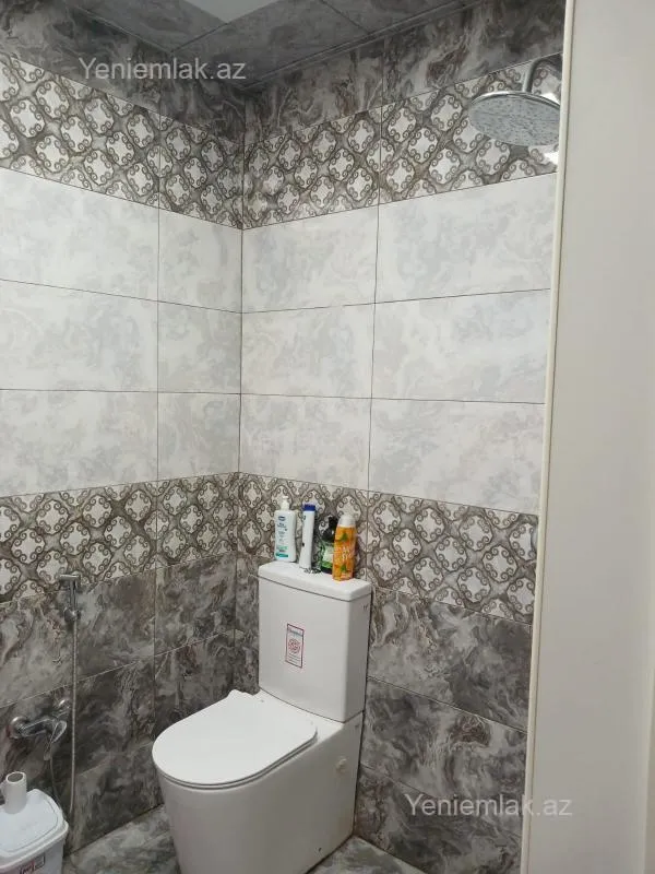 Satılır 2 otaqlı yeni tikili 70 m²