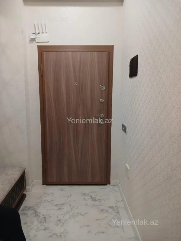 Satılır 2 otaqlı yeni tikili 70 m²