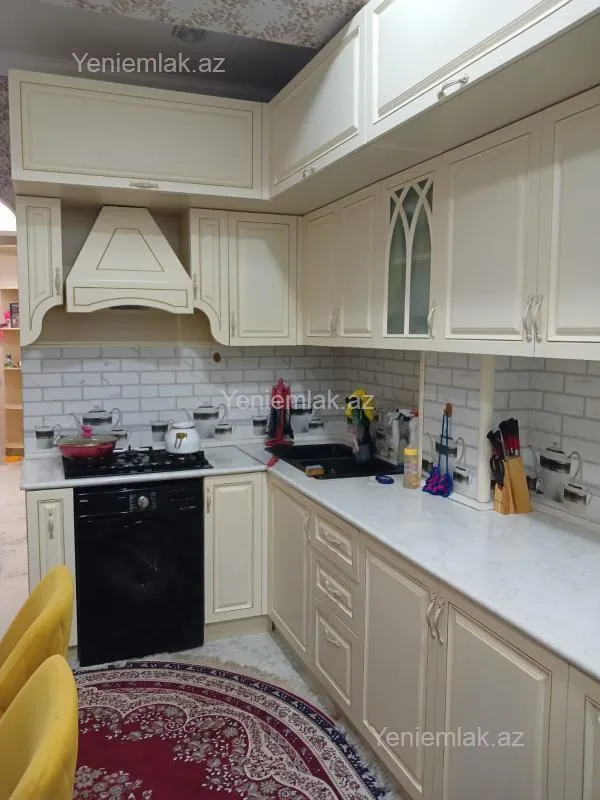 Satılır 2 otaqlı yeni tikili 70 m²